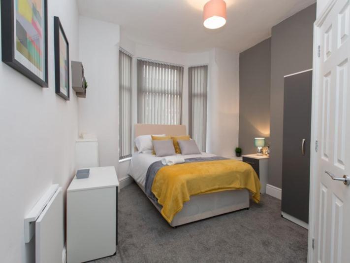 Townhouse @ 166 Ruskin Road Crewe Rom bilde